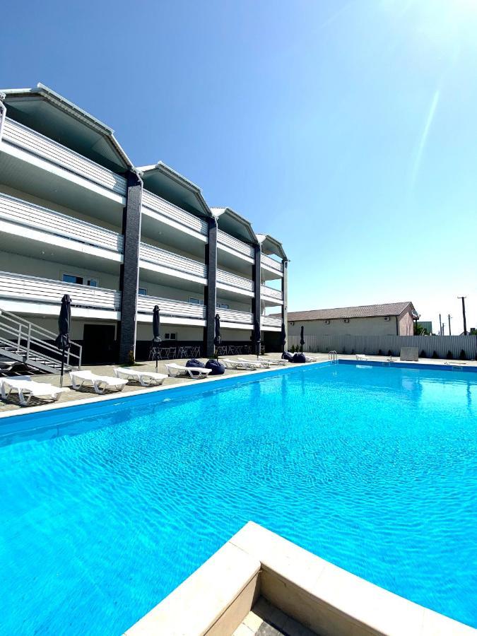 لازورن Lazurit Family Hotel المظهر الخارجي الصورة